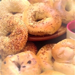 Order NY Bagels and Bialys, Buns, and custom gift baskets online and have it shipped overnight via Fedex for nationwide delivery.