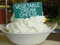 Order Low Fat Vegetable Cream Cheese from NY Bagels and Buns gifts online